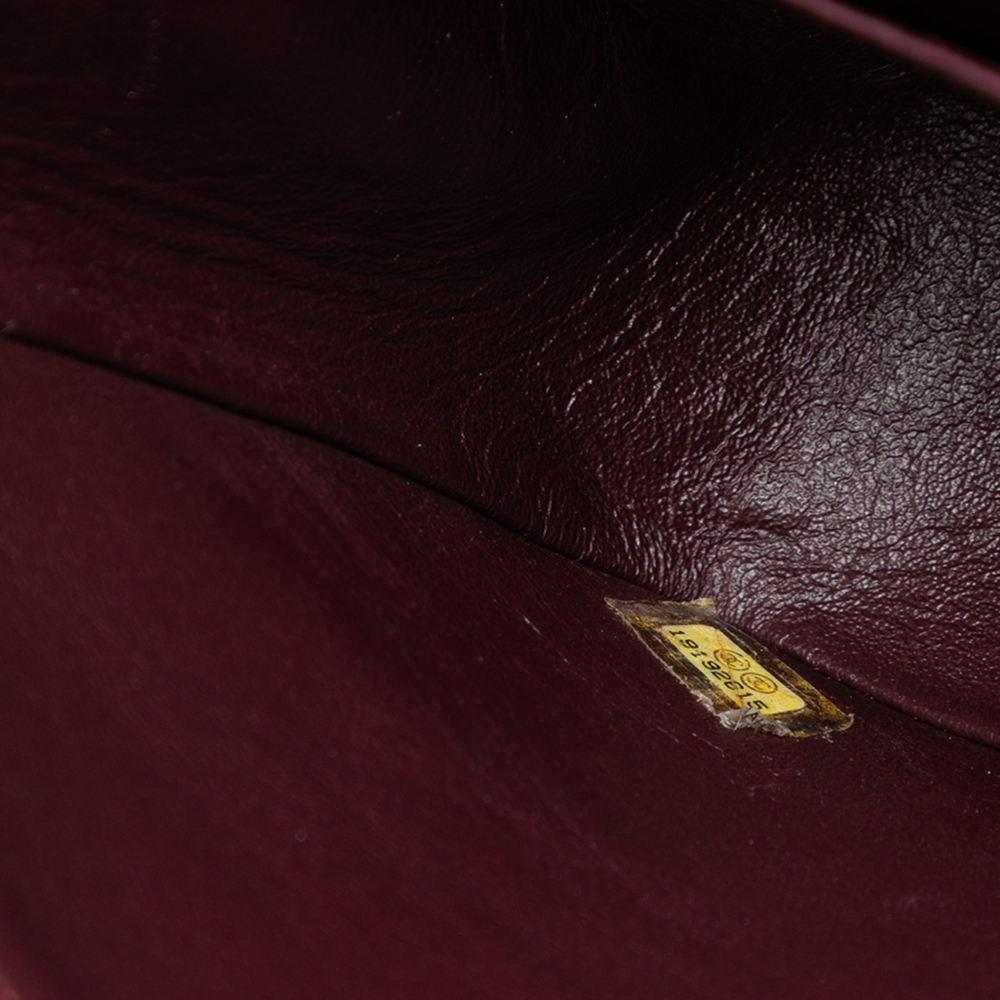 Pre-Loved Chanel Medium Classic Lambskin Double Flap - Picture 6 of 7